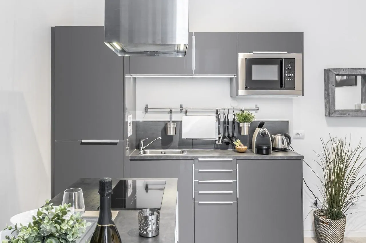 Milanrentals - Tarra Apartment Italy